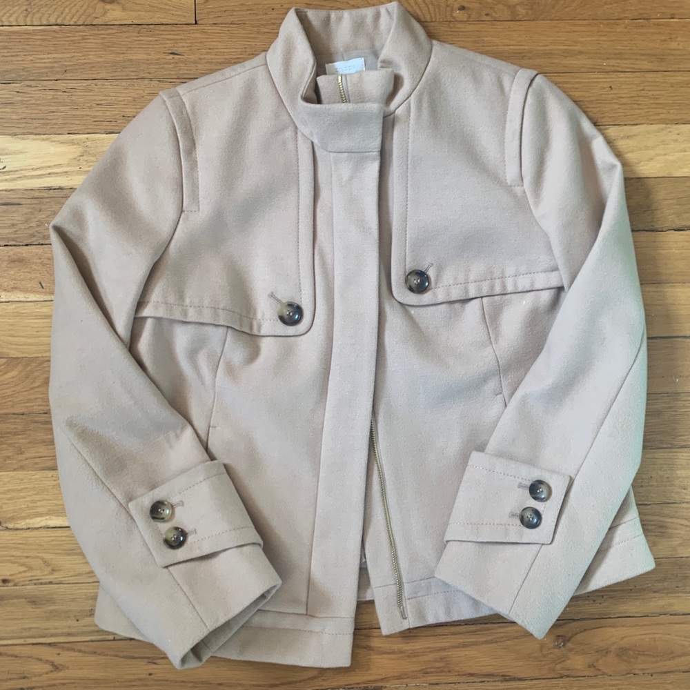Chico’s sz 1 beige jacket gorgeous